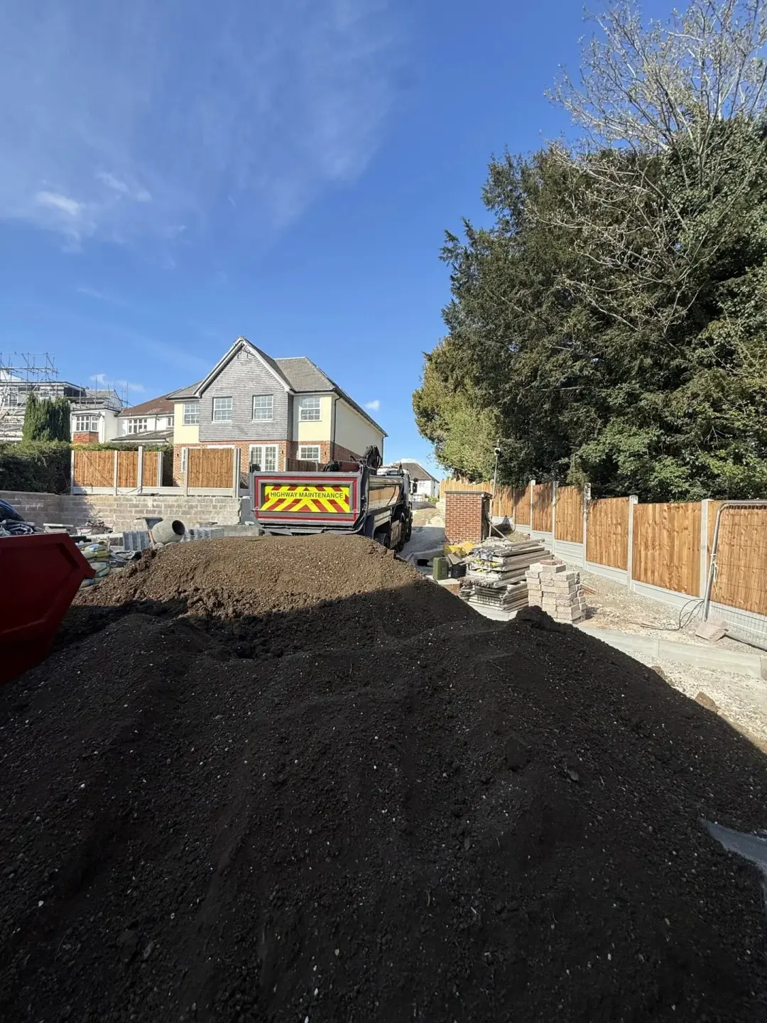 Grade B Topsoil Croydon Crawley Sutton